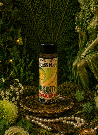 Absinthe Oil close-up